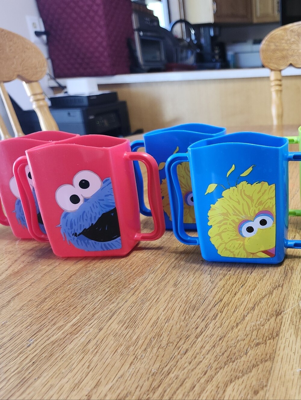 Sesame street Cookie Monster Big Bird juice box plastic Drink holders w handles